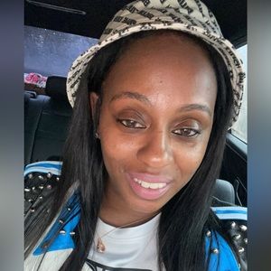 Meet your Posher, Rasheeda